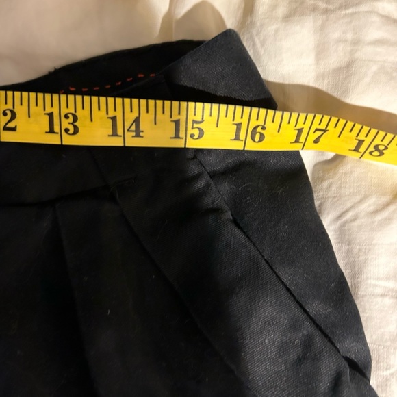 Black casual trouser shorts - Picture 3 of 5